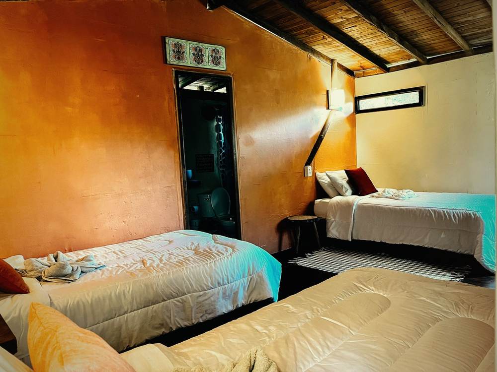 Creekside Cabin interior, three-bed configuration